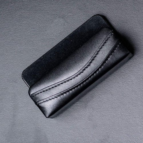 Dacasso Black Leather Business Card Holder