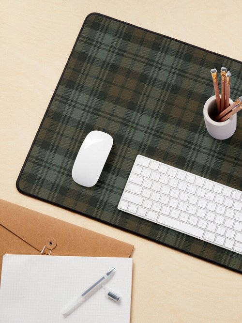 Black Tartan Mouse Pad – Weathered Scottish Design | Durable & Stylish
